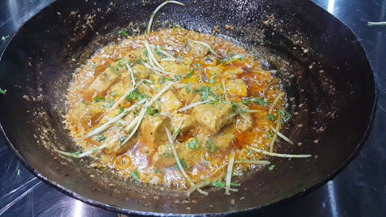 Special and Famous Chicken Handi Restaurant Style Recipe