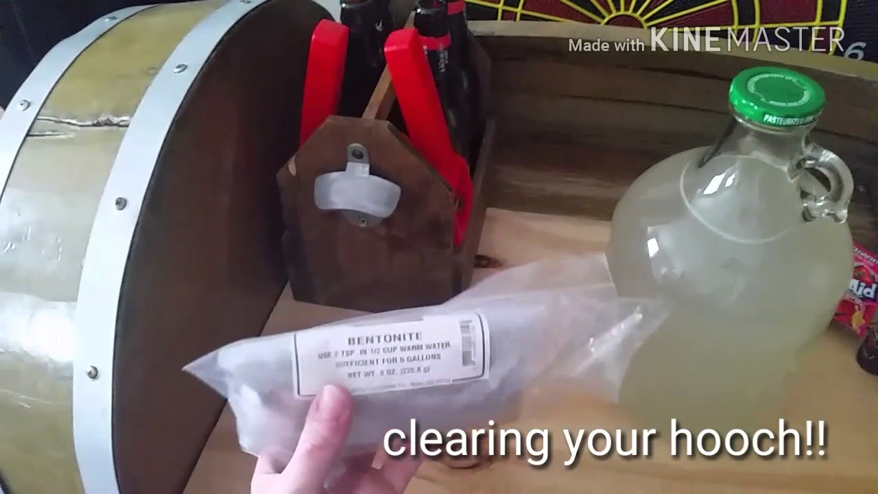 Clearing homebrew with bentonite