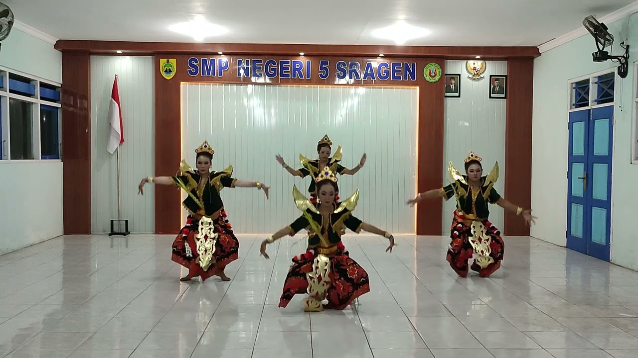 Tari Janur Kuning SMPN 5 Sragen