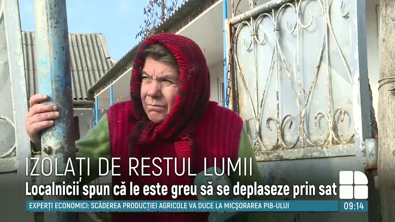 Un sat din sudul ţării, izolat de restul lumii din cauza drumurilor proaste
