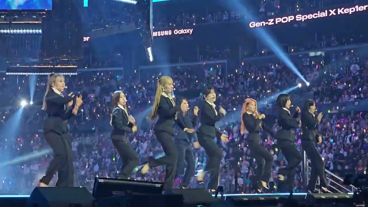 [FANCAM/직캠] Kep1er(케플러) - Mr.Mr @ KCONLA23