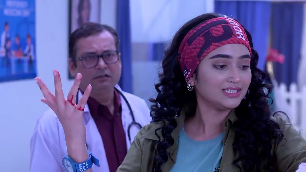Jagadhatri -দূর্গা কি পারবে গুন্ডা দের সাথে একা লড়াই করতে?