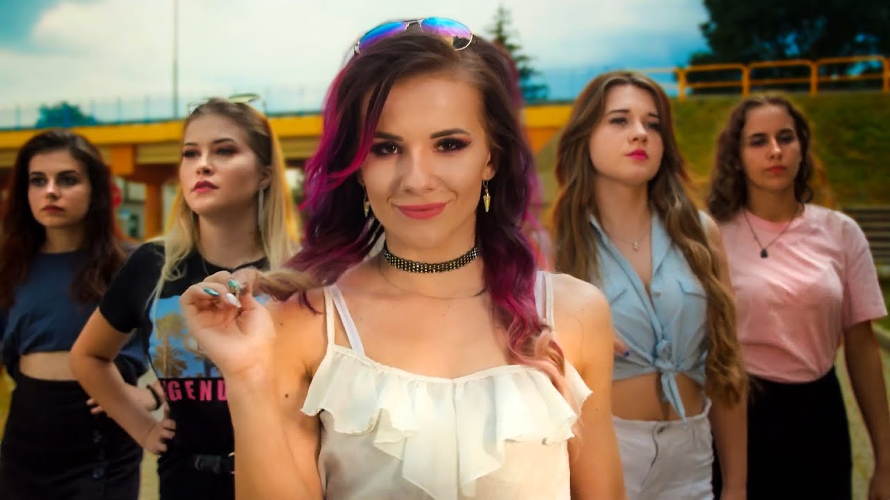 O To Chodzi - Zakręć mnie (Official Video)