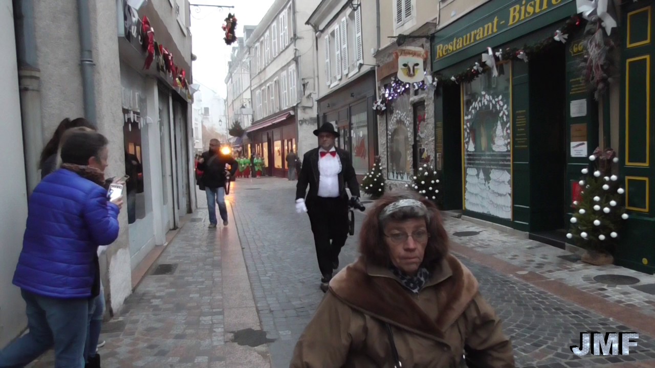 vid&eacute;o d&eacute;fil&eacute; no&euml;l ch&acirc;teauroux 2016