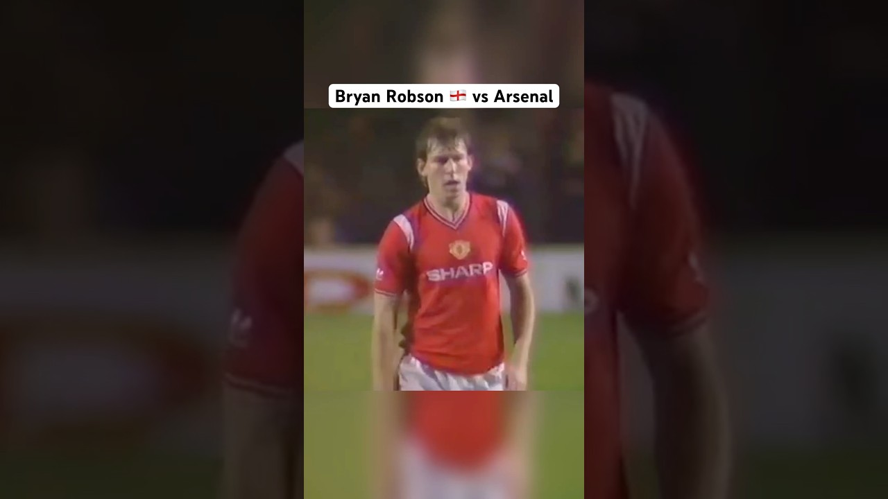Bryan Robson 🏴󠁧󠁢󠁥󠁮󠁧󠁿 vs Arsenal in 1984 #football #soccer #manchesterunited #manutd #shorts