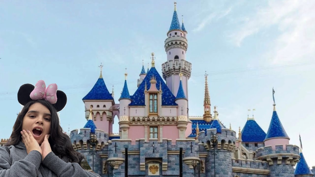 WE WENT TO DISNEYLANDDD!! (SISTERS TRIP)