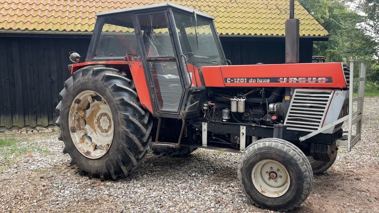 Køb Veteran traktor URSUS de luxe C-1201  på Klaravik