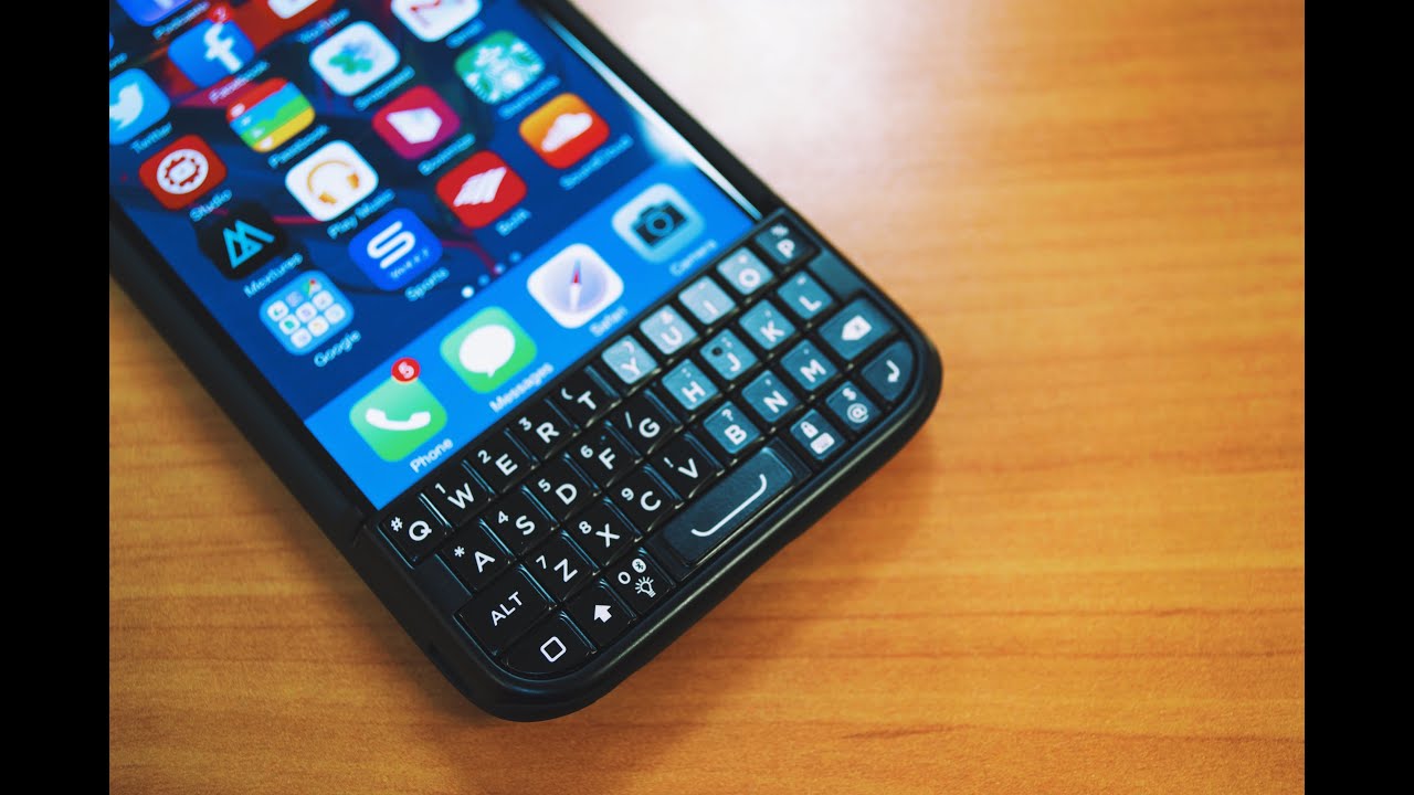 Miss Your Blackberry? Check This iPhone Case Out!