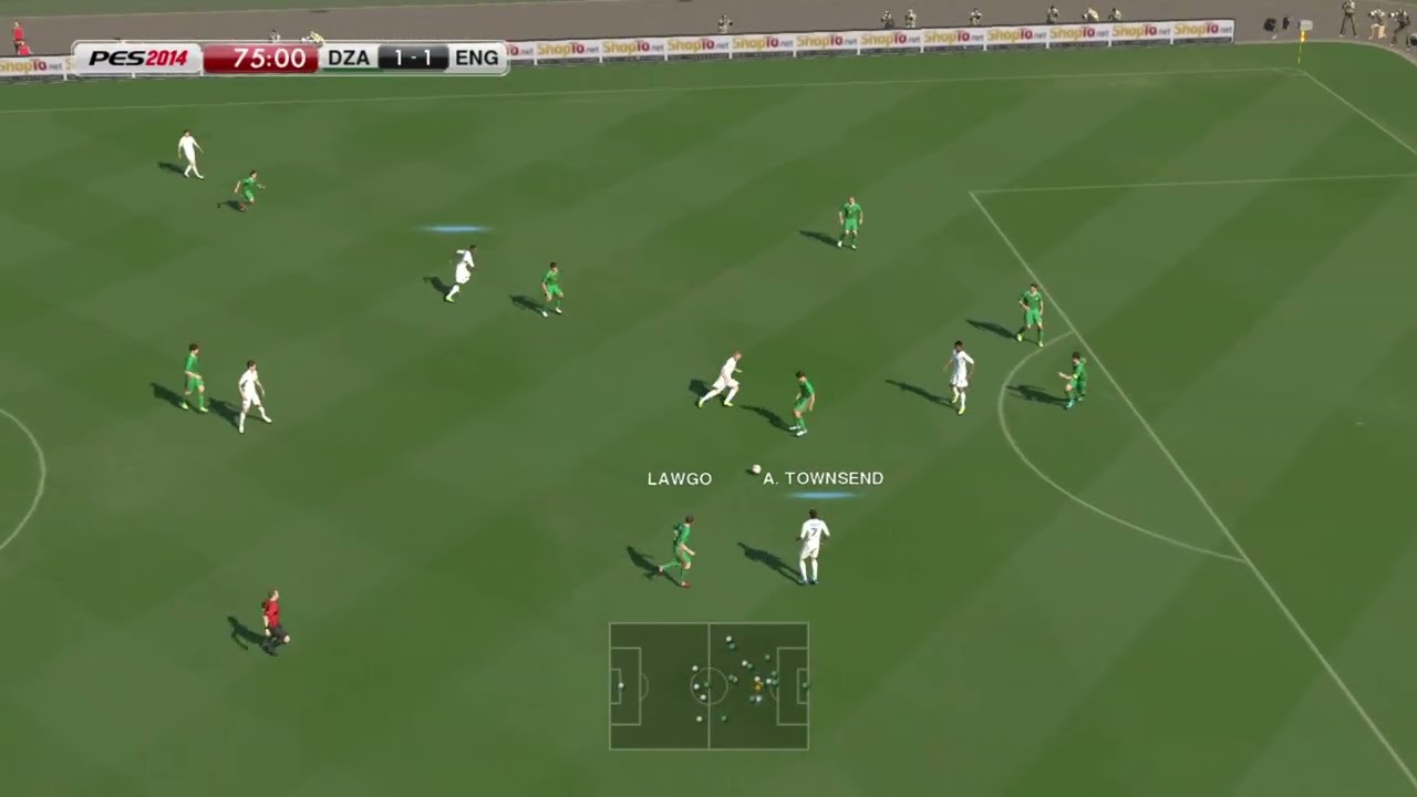 Algeria's Atmosphere in PES 2014 is Insane