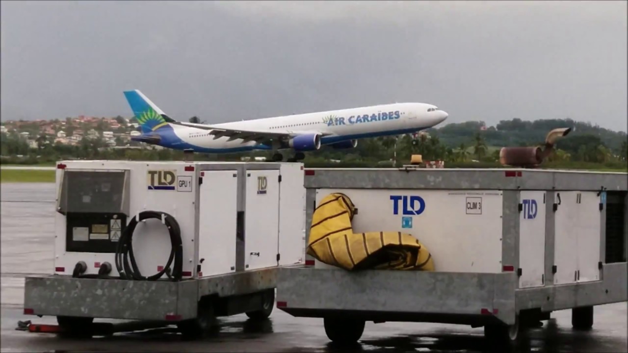 Plane Spotting in Martinique Airport