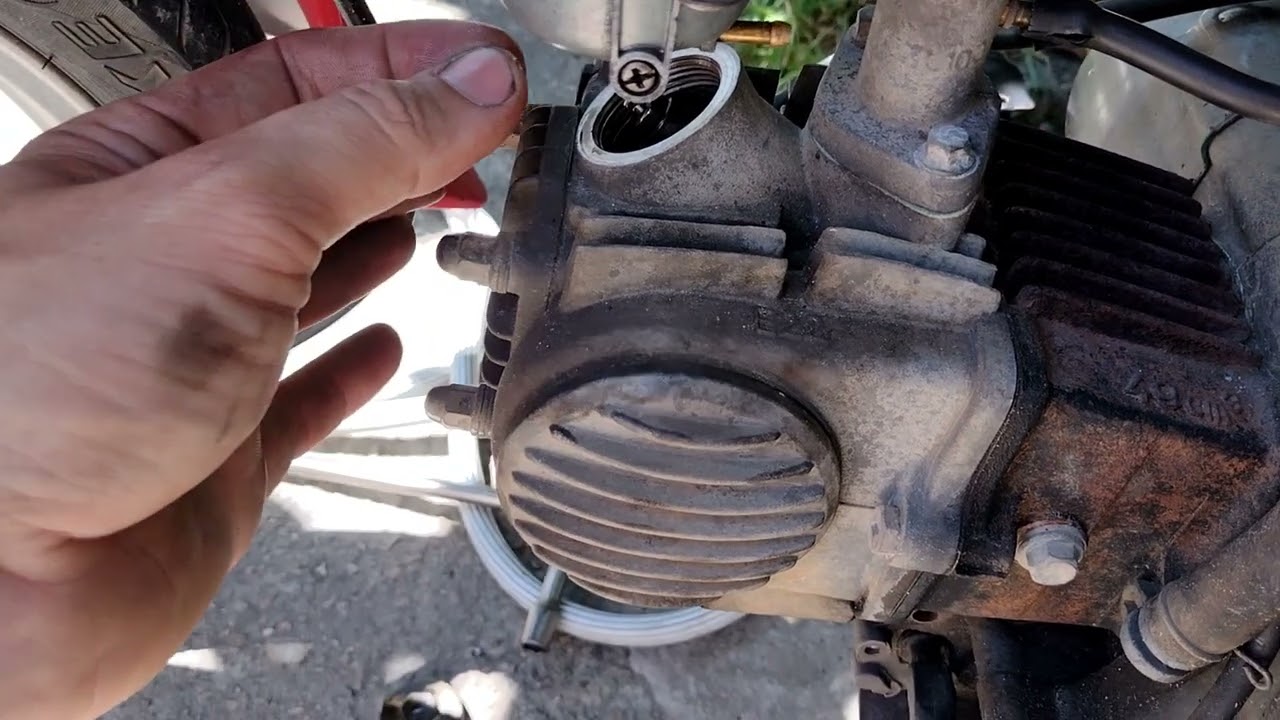 Como consertar a lenta da sua 50 cc? (Serve para outras motos).