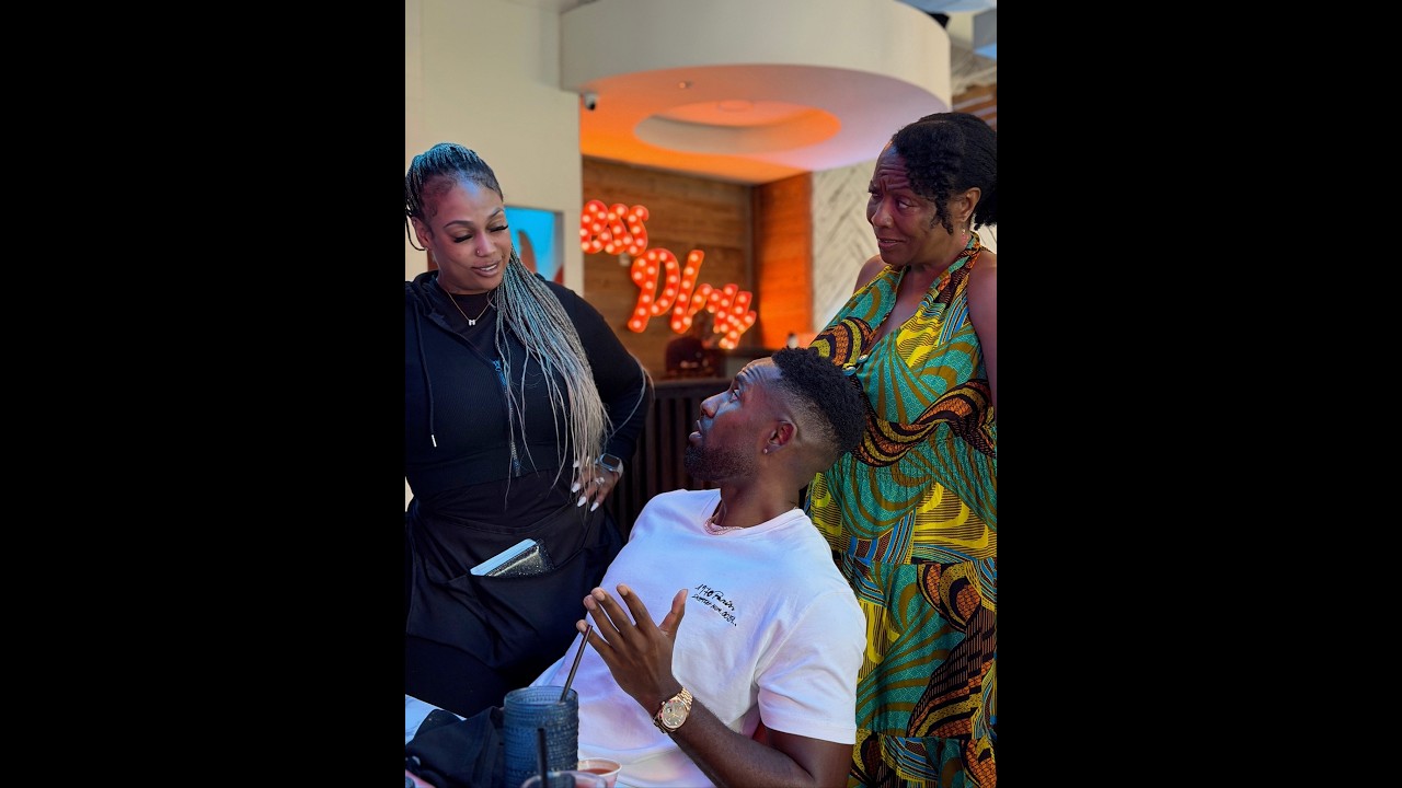 When Jacoby checks a waitress for calling Ms. Gladys his mother!