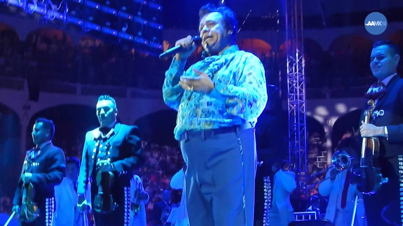 JUAN GABRIEL -LAGRIMAS Y LLUVIA & AMOR ETERNO-EN QUERÉTARO 6MAY16.