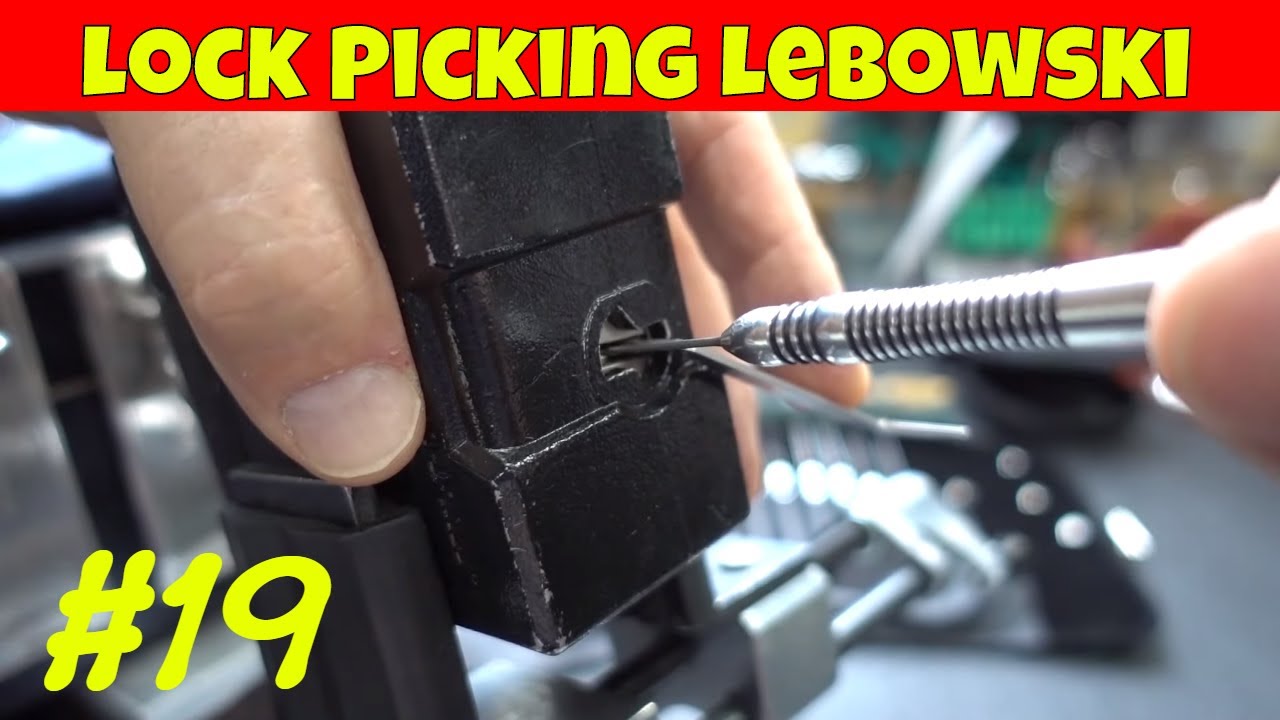 (1561) Dude's Treasure Chest Lock #19