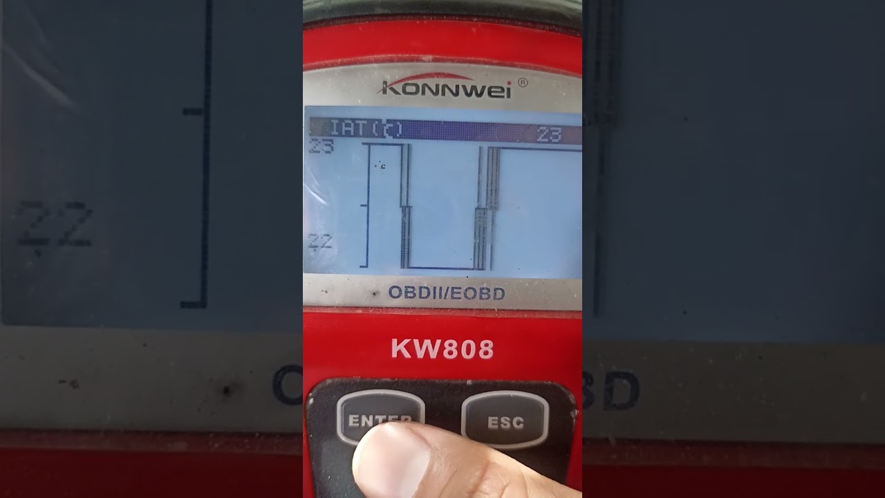 Verificando VIN de auto con escáner KONNWEI 808