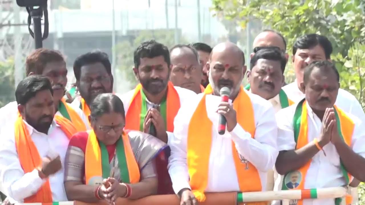 Live : Karimnagar Municipal corporation campaign in Division 19, 20 #LotusInEveryDivision