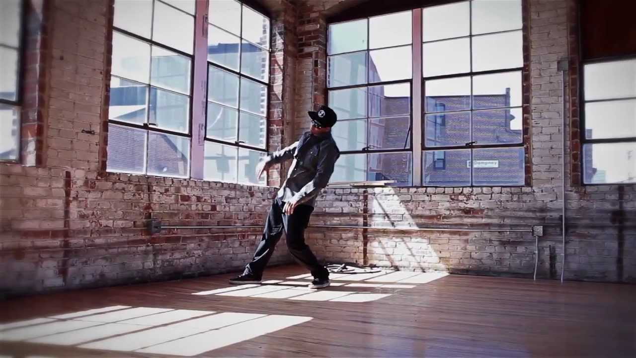Robot | Poppin John | Kuto Films