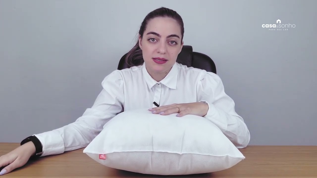 Enchimento de Almofada com PLUMA SILICONADA diversos tamanhos para renovar sua decora&ccedil;&atilde;o.