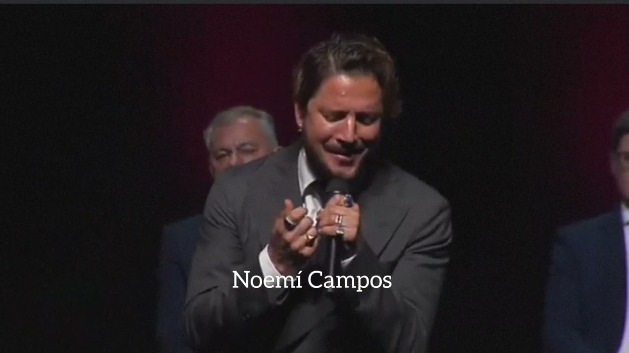 Hay amores que duran toda la vida ( MANUEL CARRASCO 🥰 )