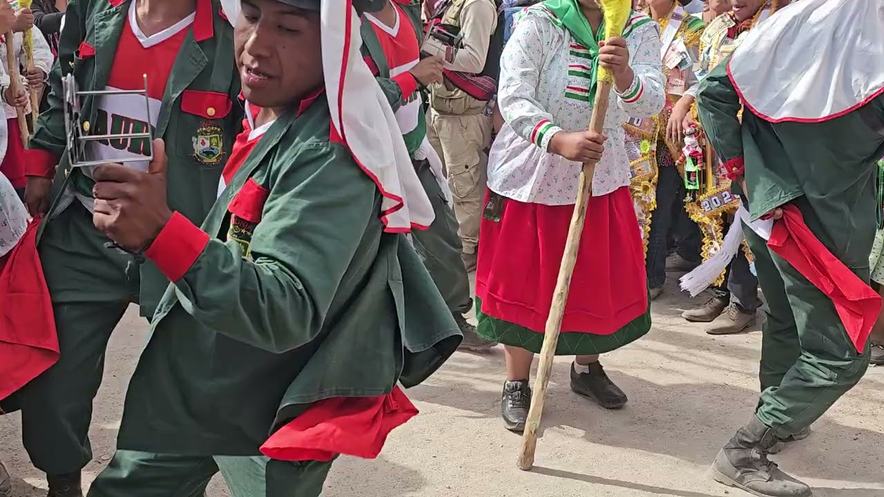 Niño  Huayllurino  tauria  2026 día central  parque 