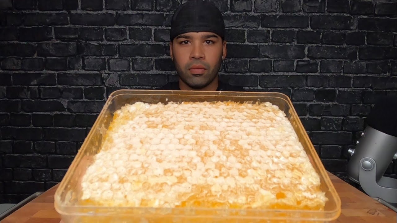 (ASMR) HONEYCOMB MUKBANG
