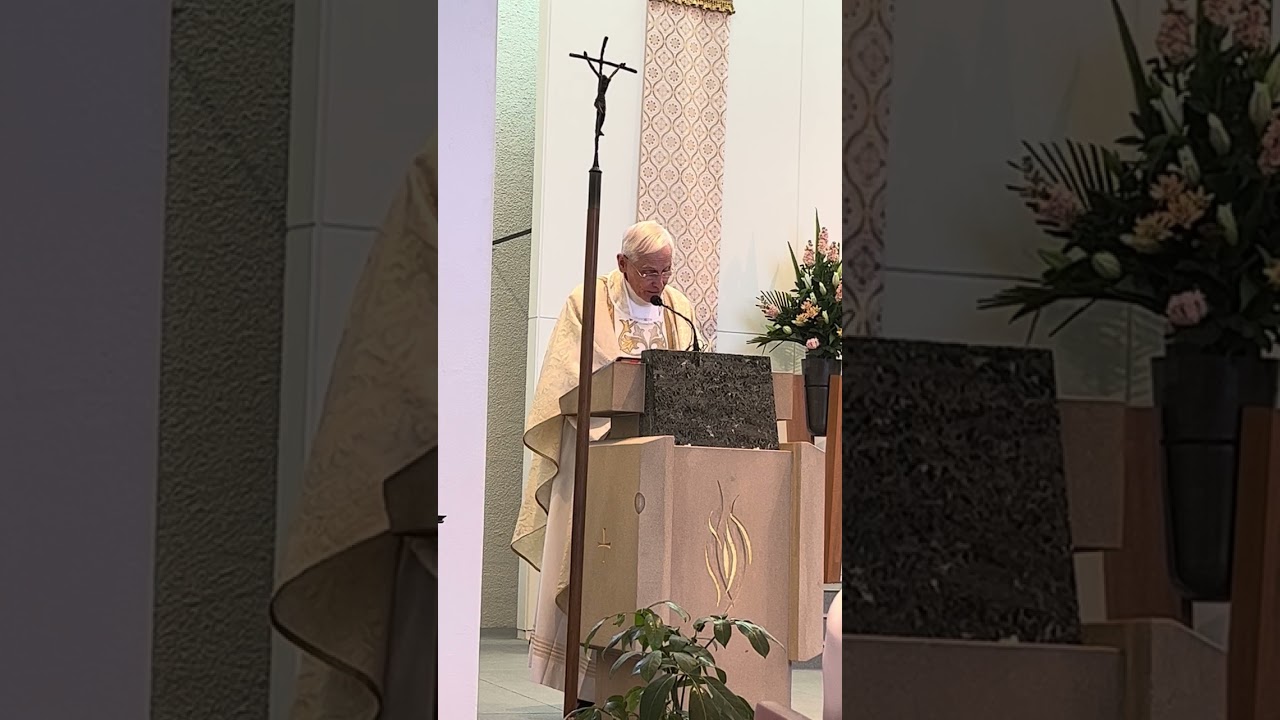 Fr John Flader preaching at the funeral of Fr Carl Ashton