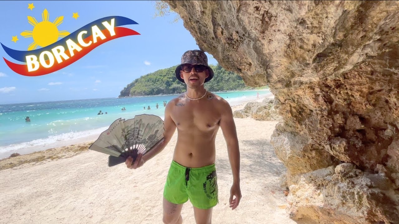 It's a Beach & Pool kinda day // BORACAY, Philippines
