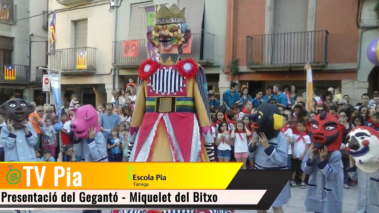 Presentació del Gegantó de l'escola - TV Pia