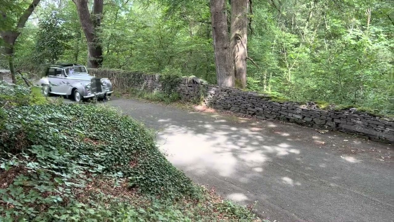 1954 Rolls-Royce Silver Dawn Automatic Saloon. SOG90