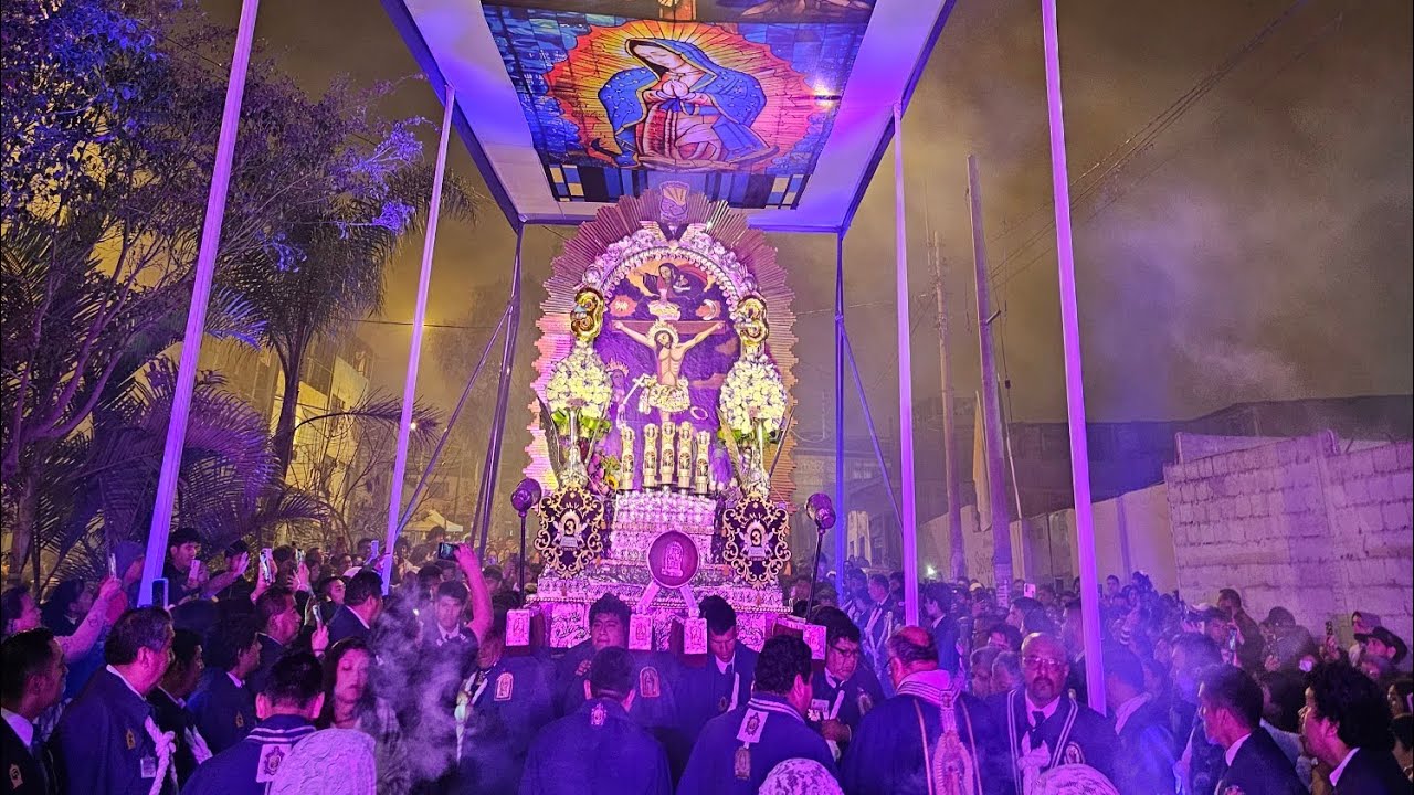SEÑOR DE LOS MILAGROS DE VILLA EL SALVADOR - 4TO RECORRIDO PROCESIONAL 2025 - PARTE 9