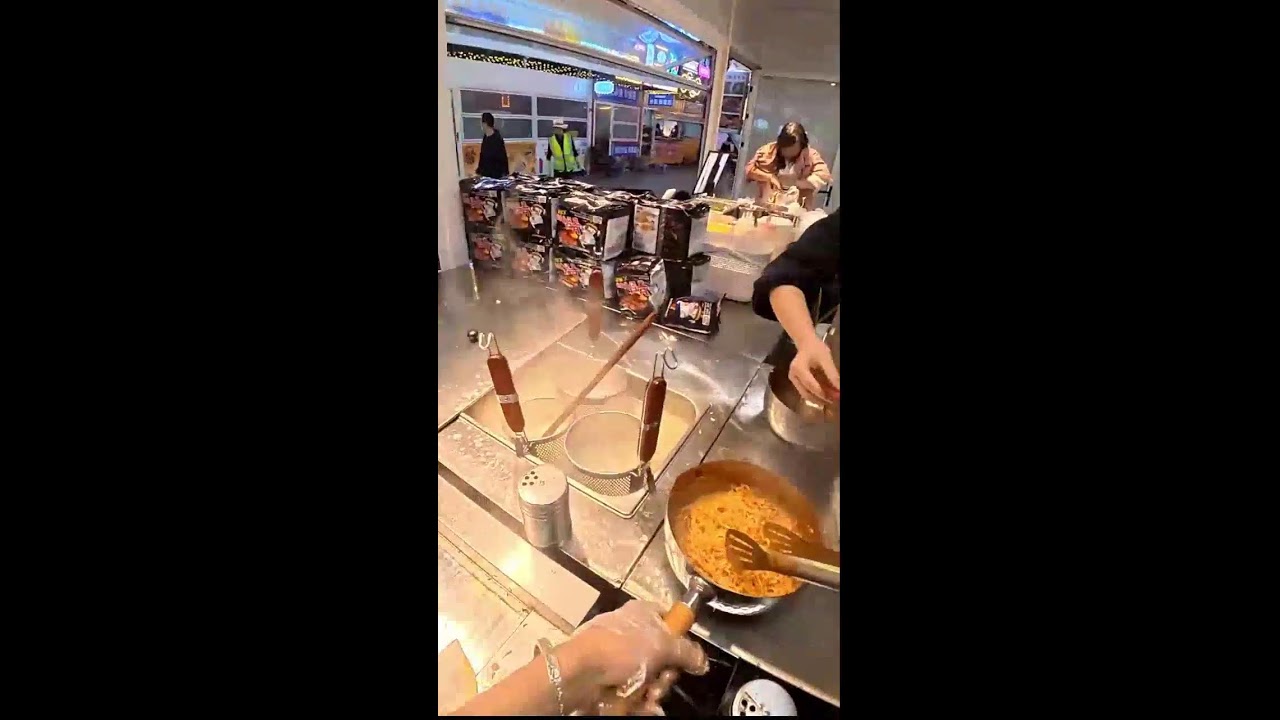 Street Snack Livestream | Kao Leng Mian Prep & Flip | Natural Sound