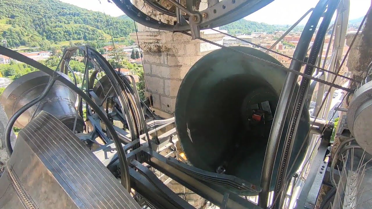 Le campane di Nembro (BG) - San Martino - Distesa completa e delle 4 minori