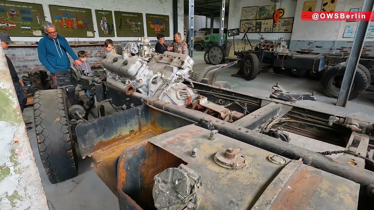 Советский грузовой автомобиль МАЗ-500 &mdash; Old Soviet Truck MAZ-500