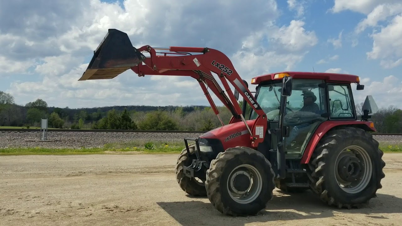 2004 Case JX1100U w/LX252 Loader | UNRESERVED ONLINE AUCTION | May 27, 2020 | www.bigiron.com