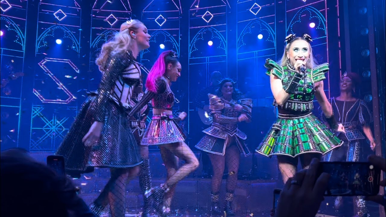 Megasix - Six the musical 16/01/2024 West End, Vaudeville Theatre