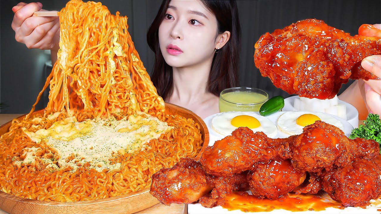 ASMR MUKBANG | Супер сырный! Острый жареный сырный рамен X4 🧀 Острая приправленная жареная курица 🍗🔥