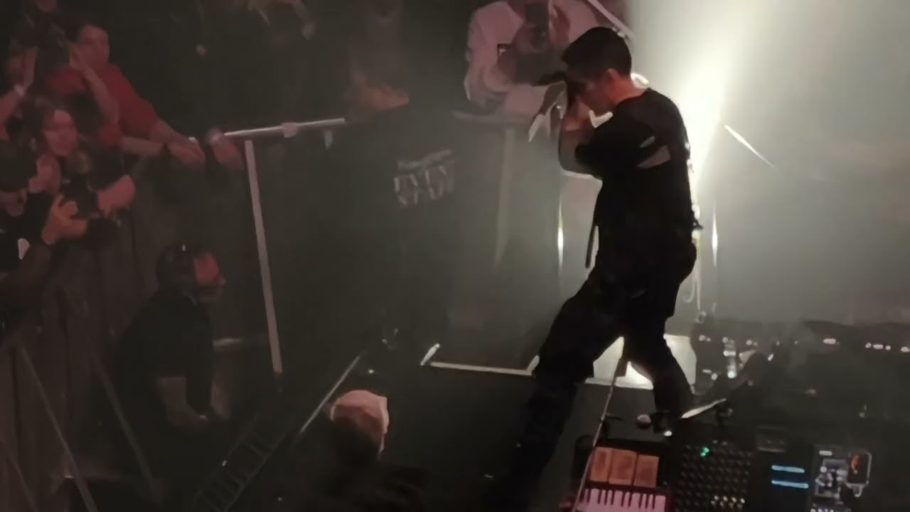 Nine Inch Nails - Piggy (Live in St Louis MO 02-25-2026)
