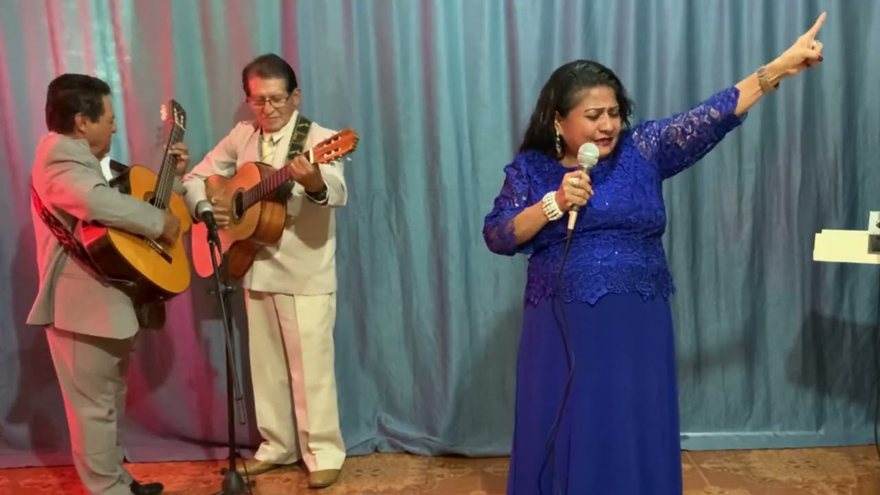 HERMOSOS PASILLOS CON VARIAS INTERPRETES 