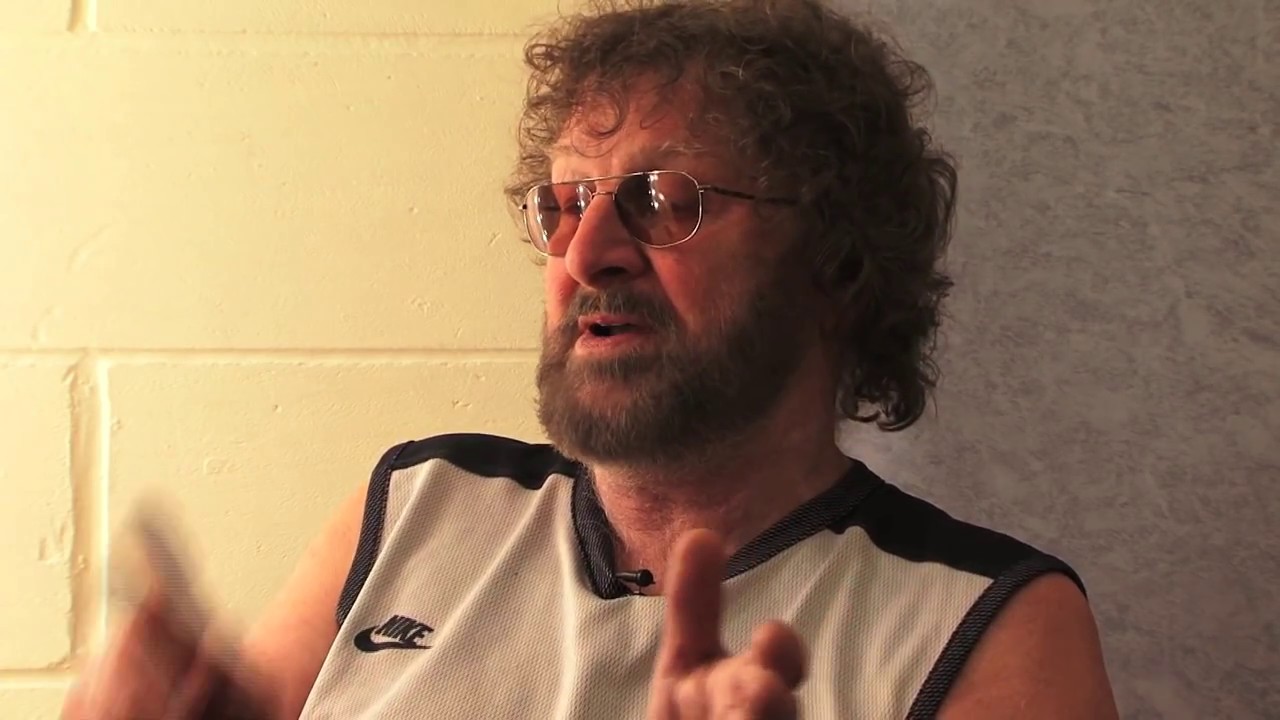 Chas Hodges gets his first editing lesson from Joe Meek