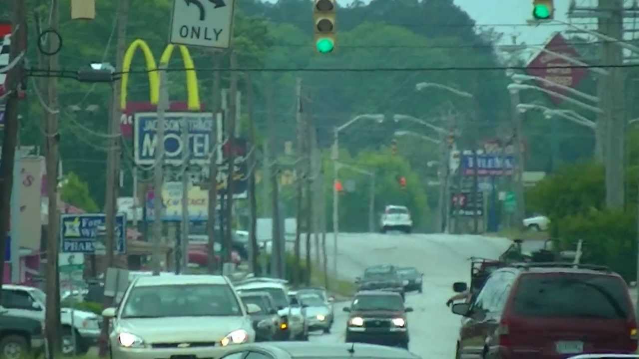 A View down Fort Williams Street in Sylacauga, AL
