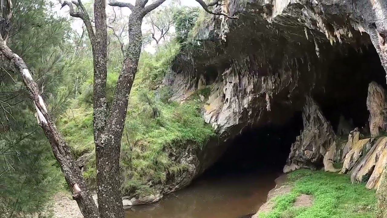 Abercrombie River, Caves & waterfall Year 1 Episode 2 Travel Australia