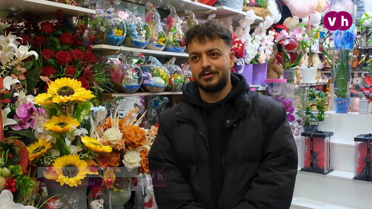 Van'da Sevgililer Günü Telaşı: Çiçekçilerde Hummalı Hazırlık