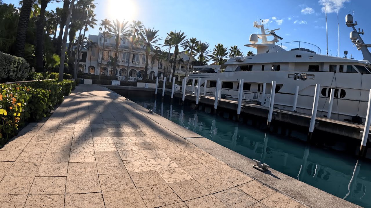 Bahamas , Marina Village at Atlantis , Luxury Yachts