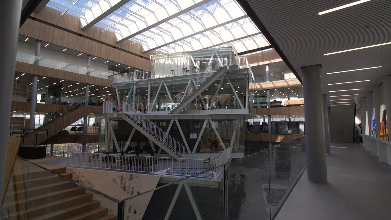 Interalu levert klimaatplafond voor het nieuwe ASICS hoofdkantoor