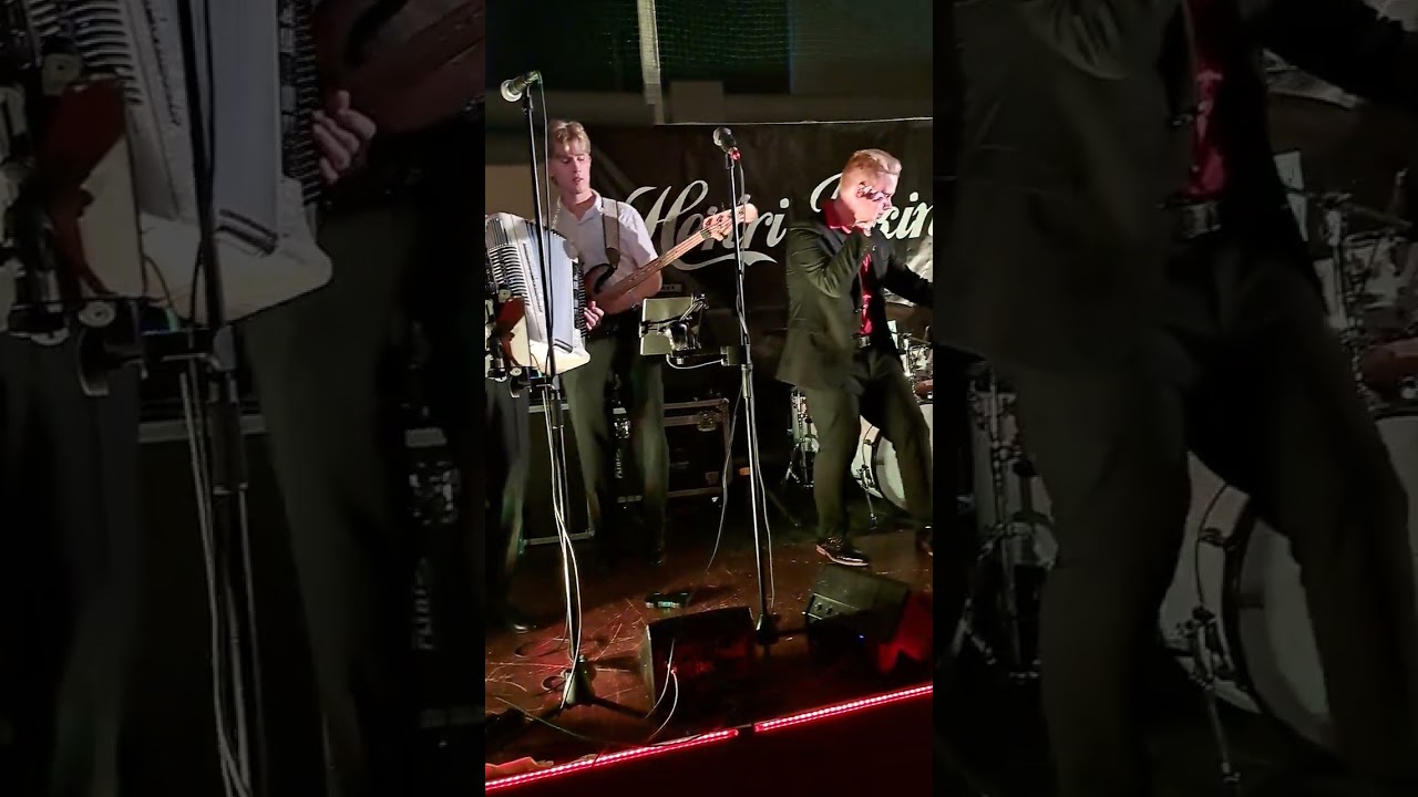 Taivalkosken Kaarihalli 5.7.2025. Henri Jokinen& Aallonharja; Hiljaa y&ouml;ss&auml;.