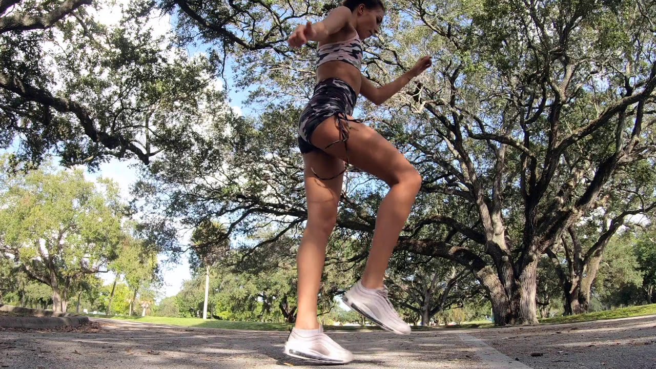 Shuffle dance tutorial for traveling. Shuffling Workout ;)