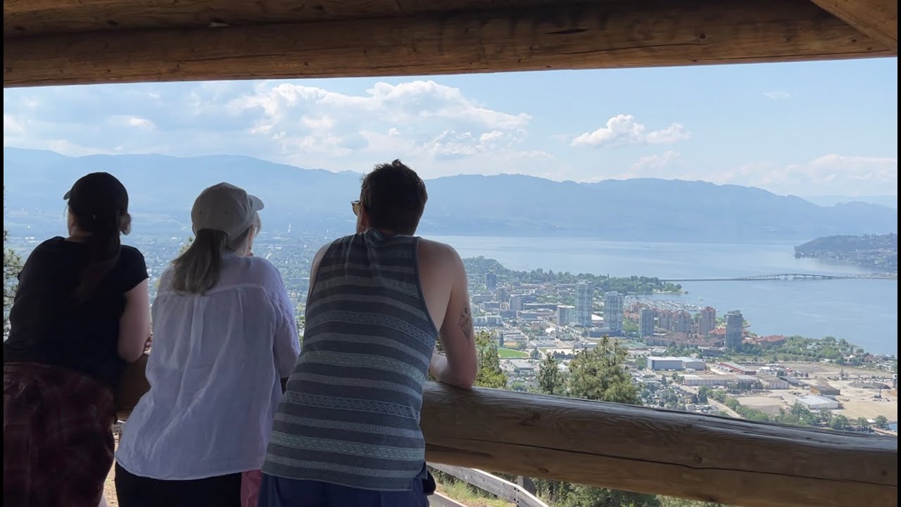Apex Trail Hike Tour, Knox Mountain Kelowna BC