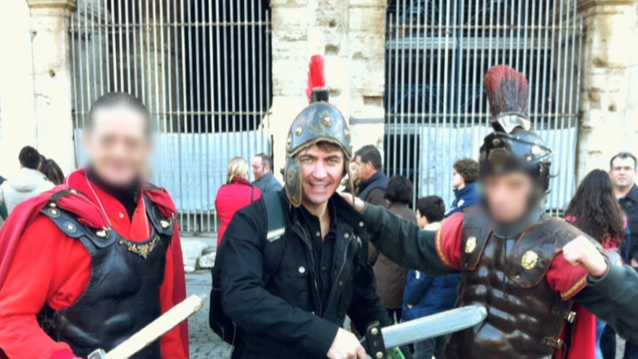 How To Avoid A Gladiator Photo-Op Scam