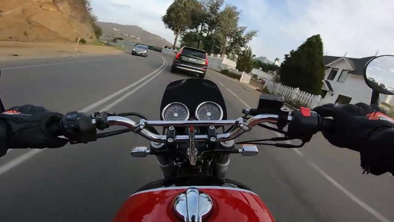 Royal Enfield Interceptor 650+ Zoom H1N test