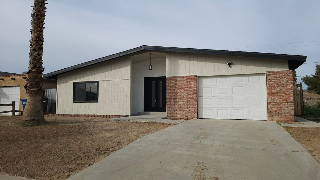 1332 W Willow Ave, Ridgecrest CA 93555